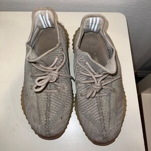 Yeezy Pink Sneakers, US 8.5